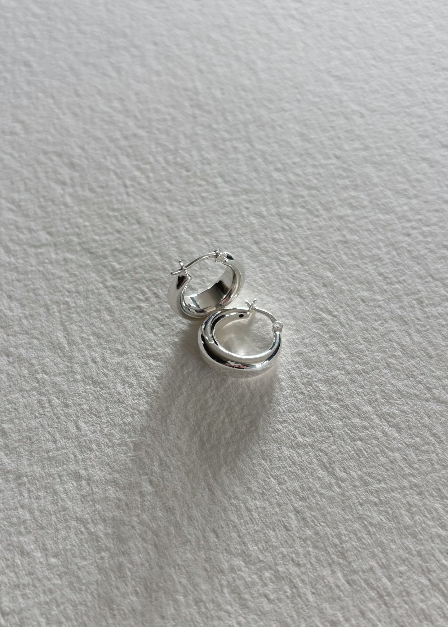 Olivia hoops earrings