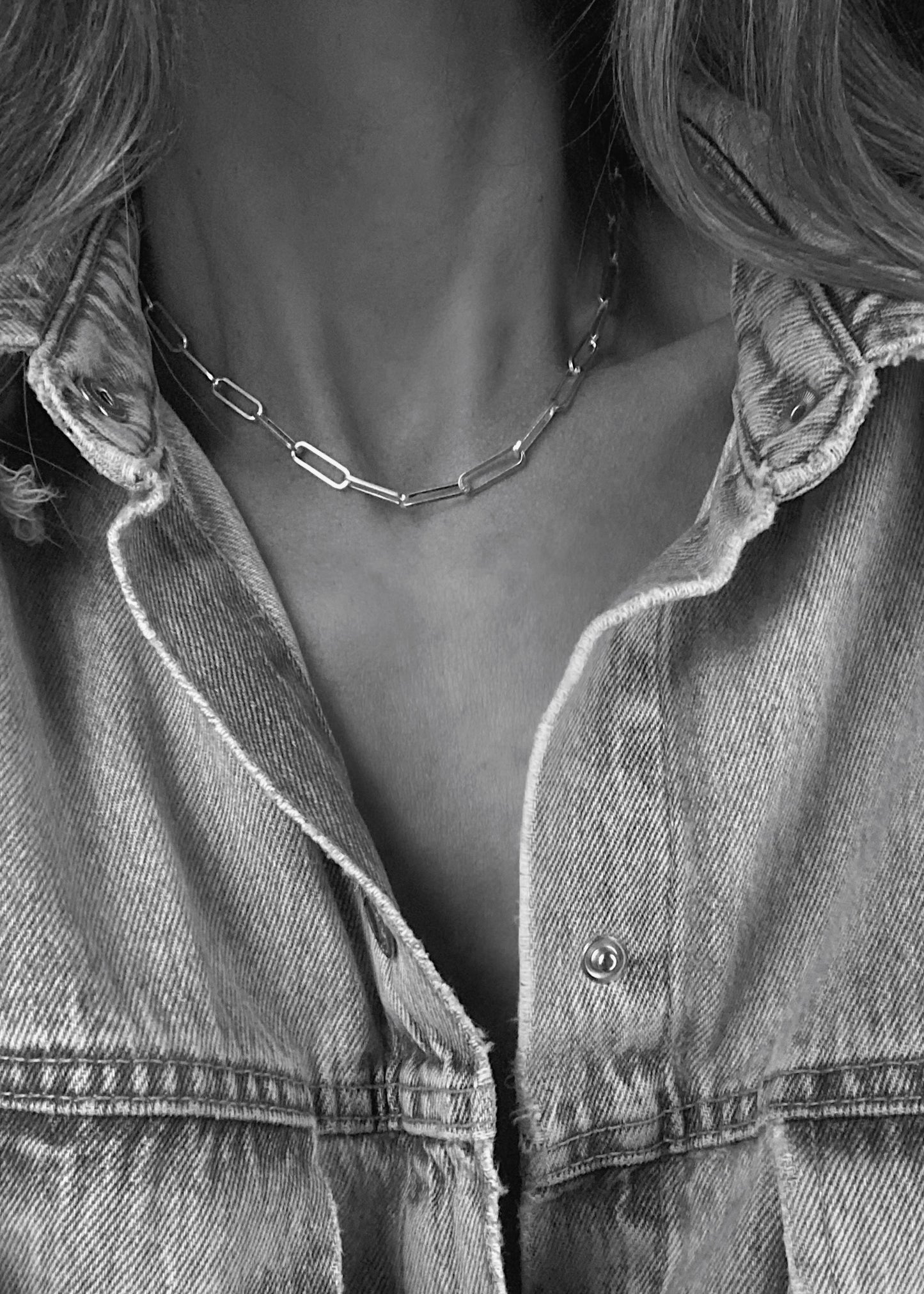 Silver chunky paperclip necklace