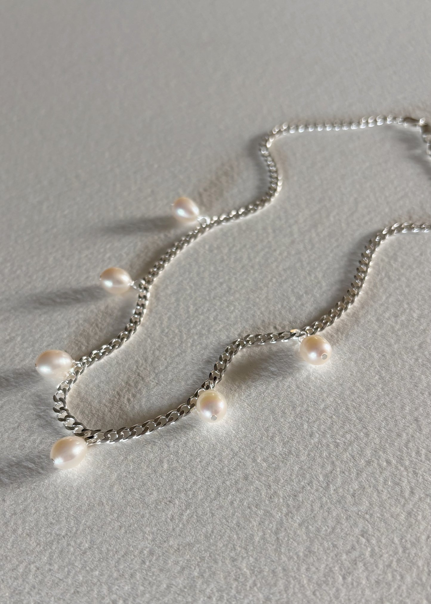 Kaia necklace silver