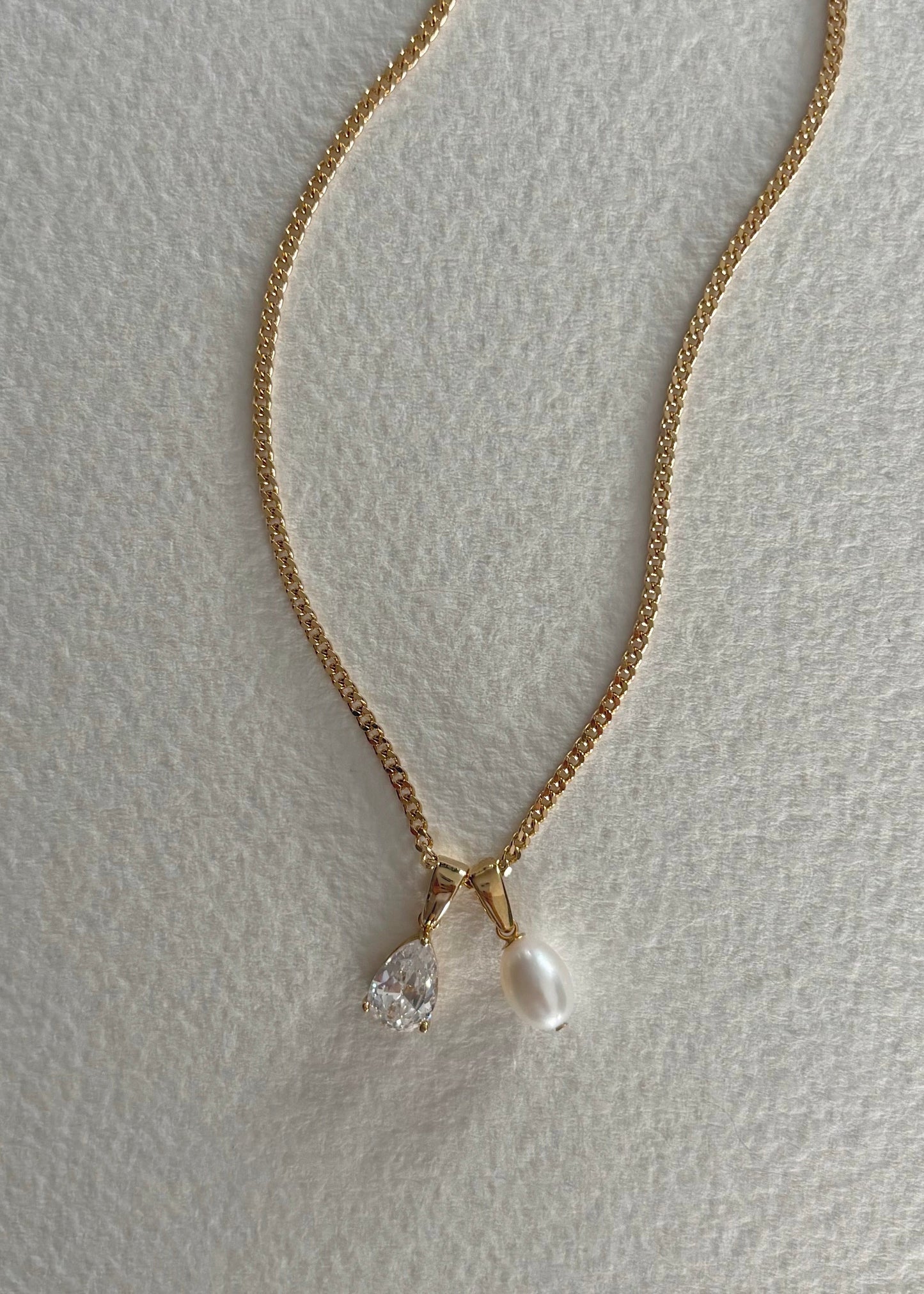 Athena necklace RFND x SUMMER MEMORIES
