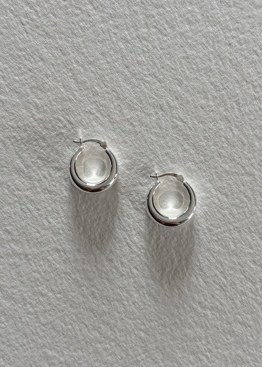 Olivia hoops earrings