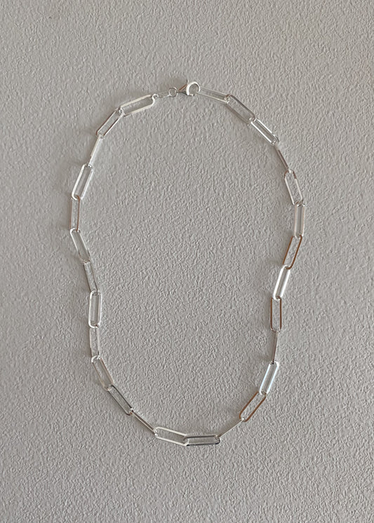 Silver chunky paperclip necklace