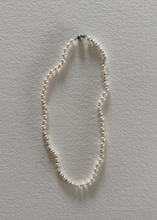 Bondi pearl necklace