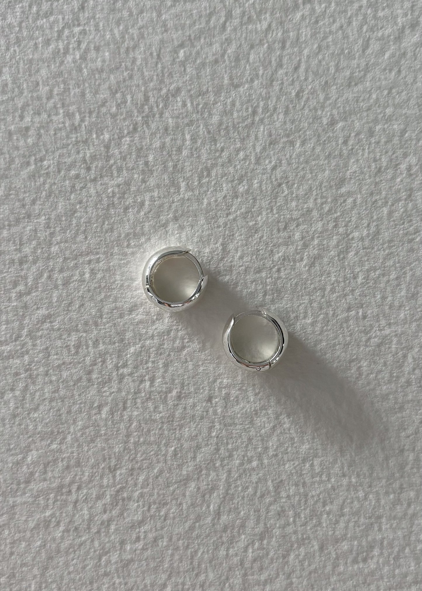 Mini silver huggies