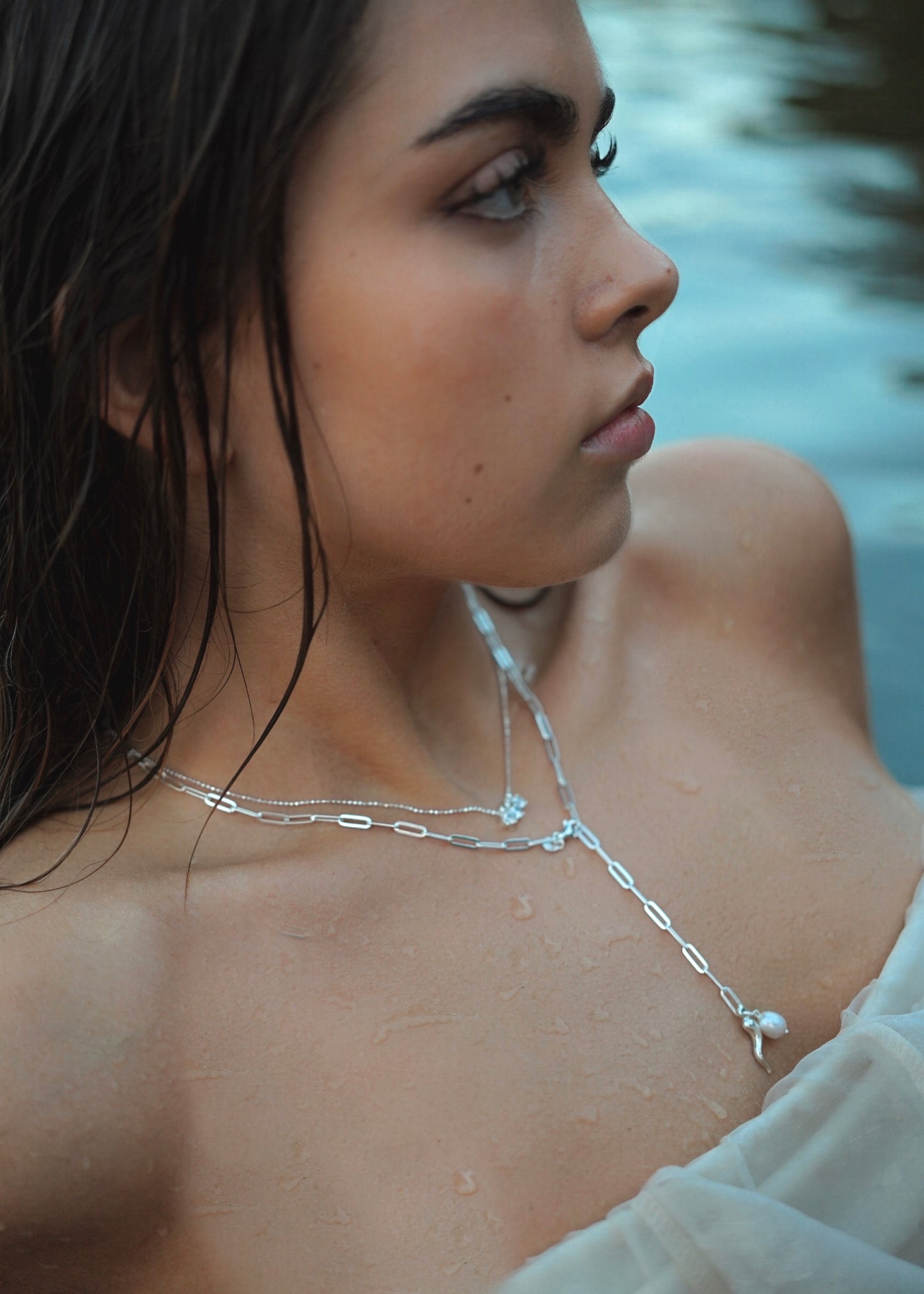 Capri paperclip necklace