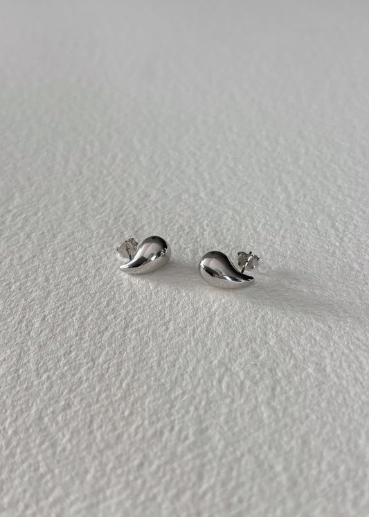 Silver teardrop earrings