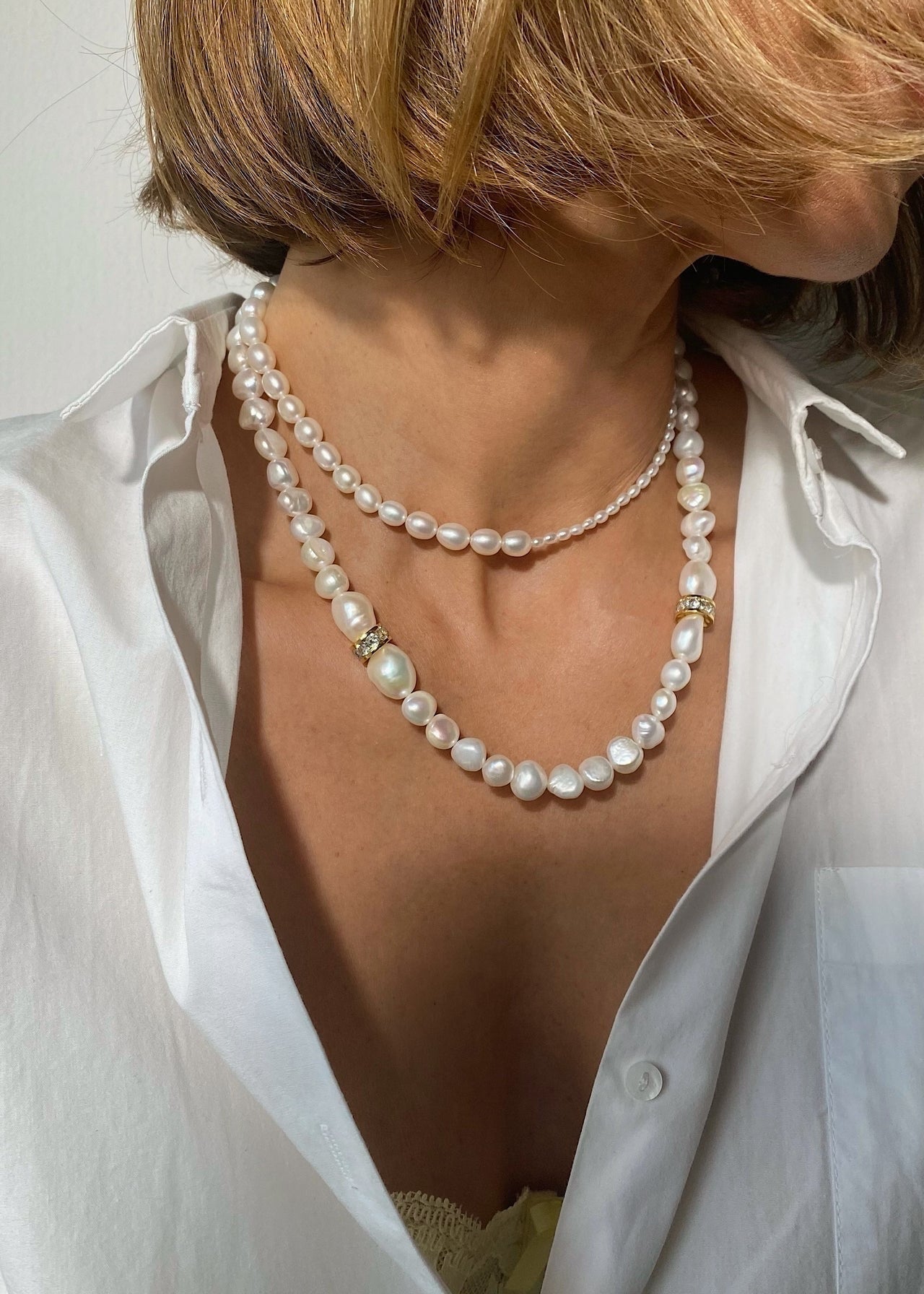 Salty pearl choker