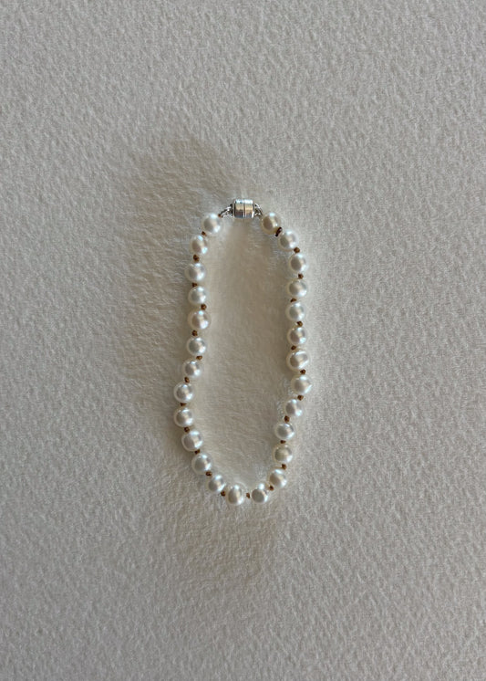 June pearl bracelet