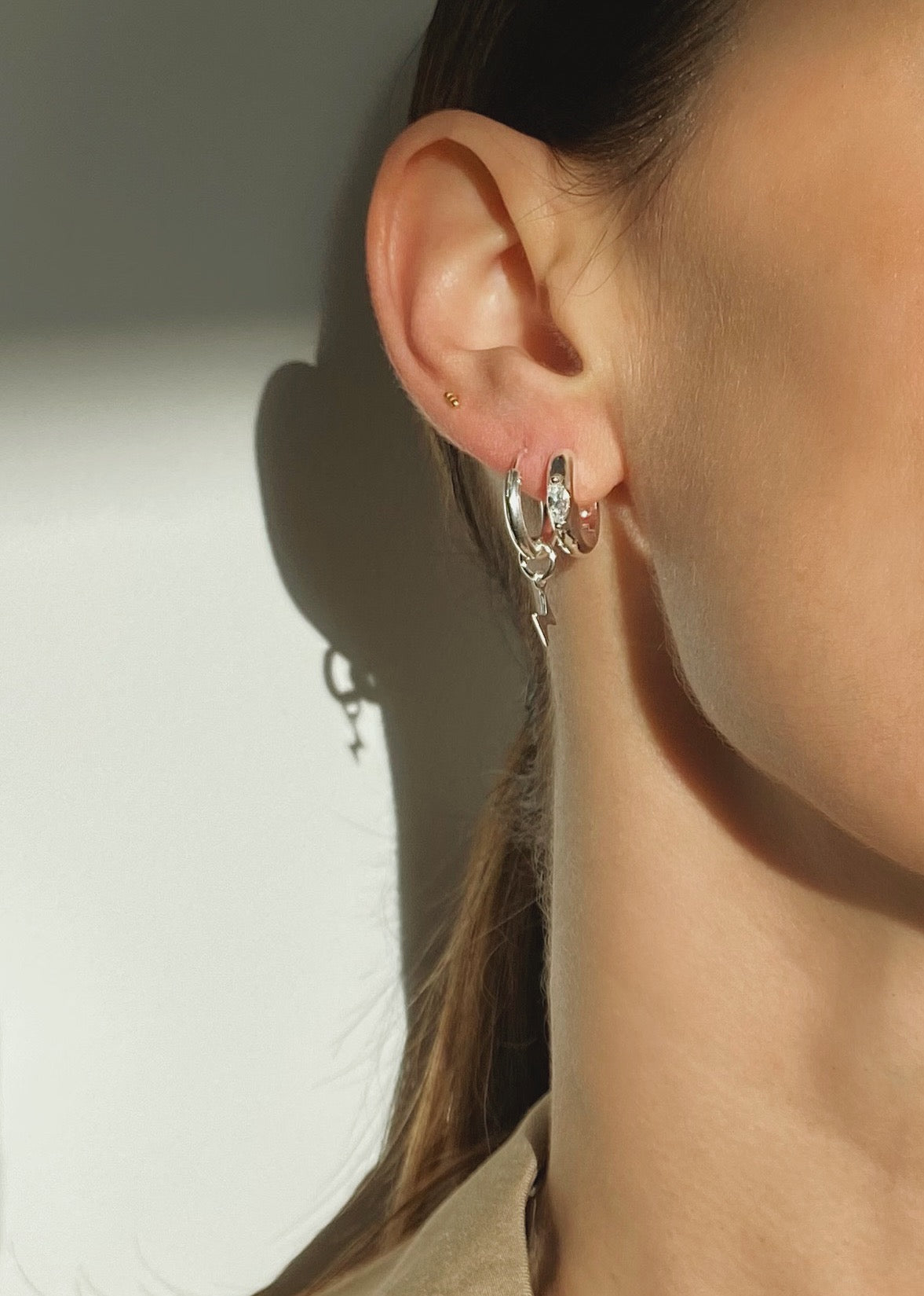 Crystal hoops earrings silver