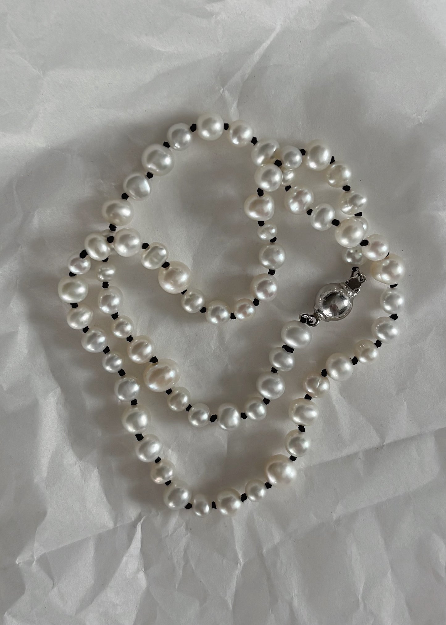 Serifos pearl necklace
