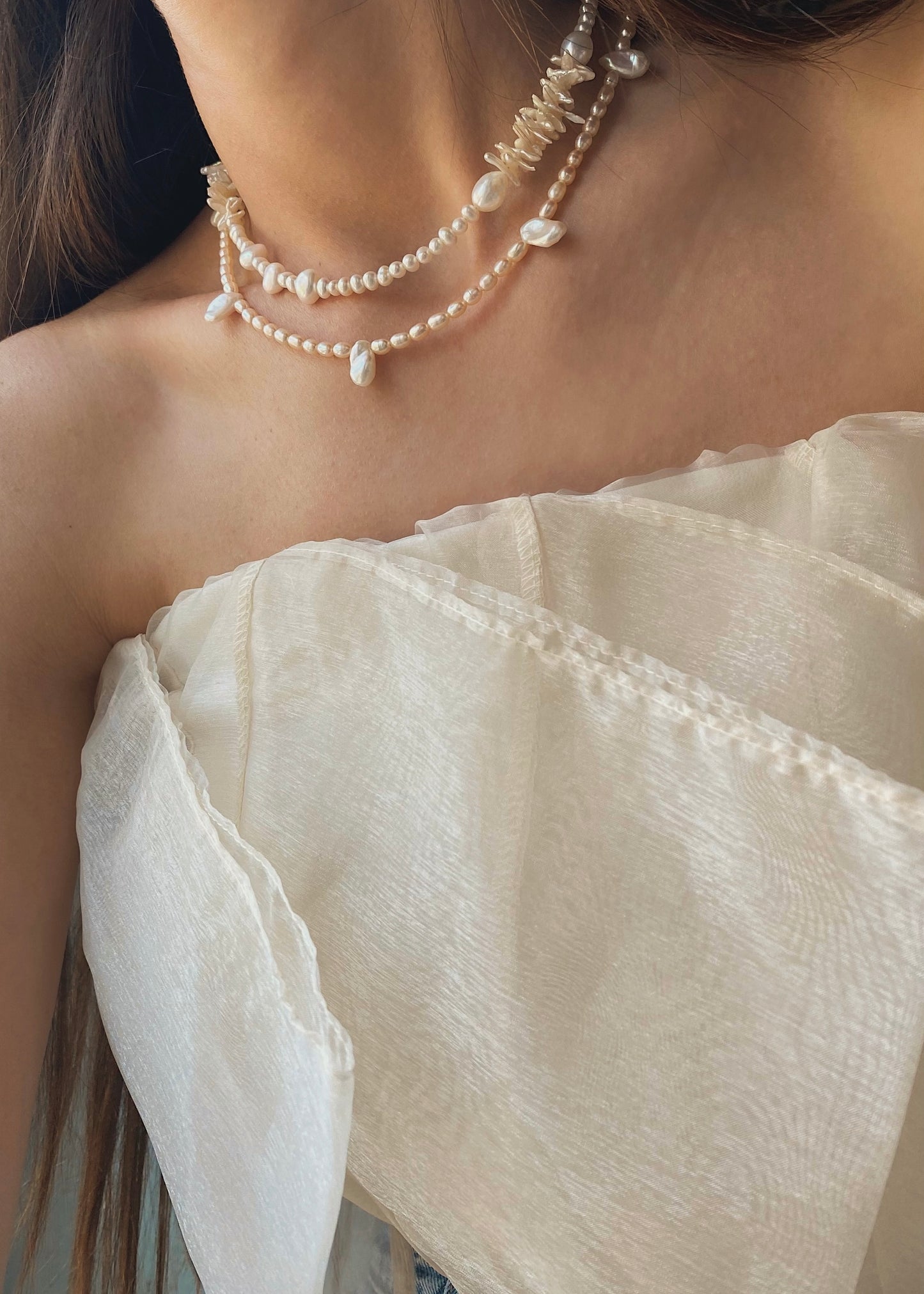 Valencia pearl necklace