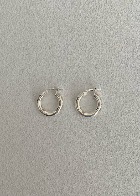 Silver hoops earrings 18mm